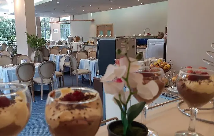 Hotel Sofia - Inclusive&private